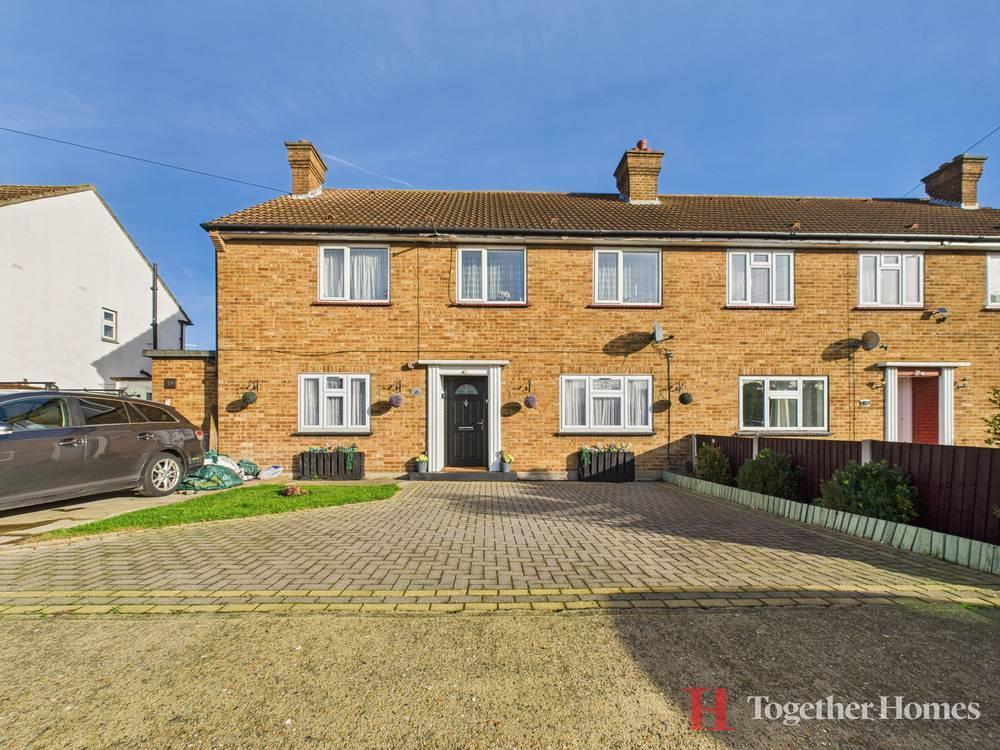 Main image of property: Dunedin Road, Rainham