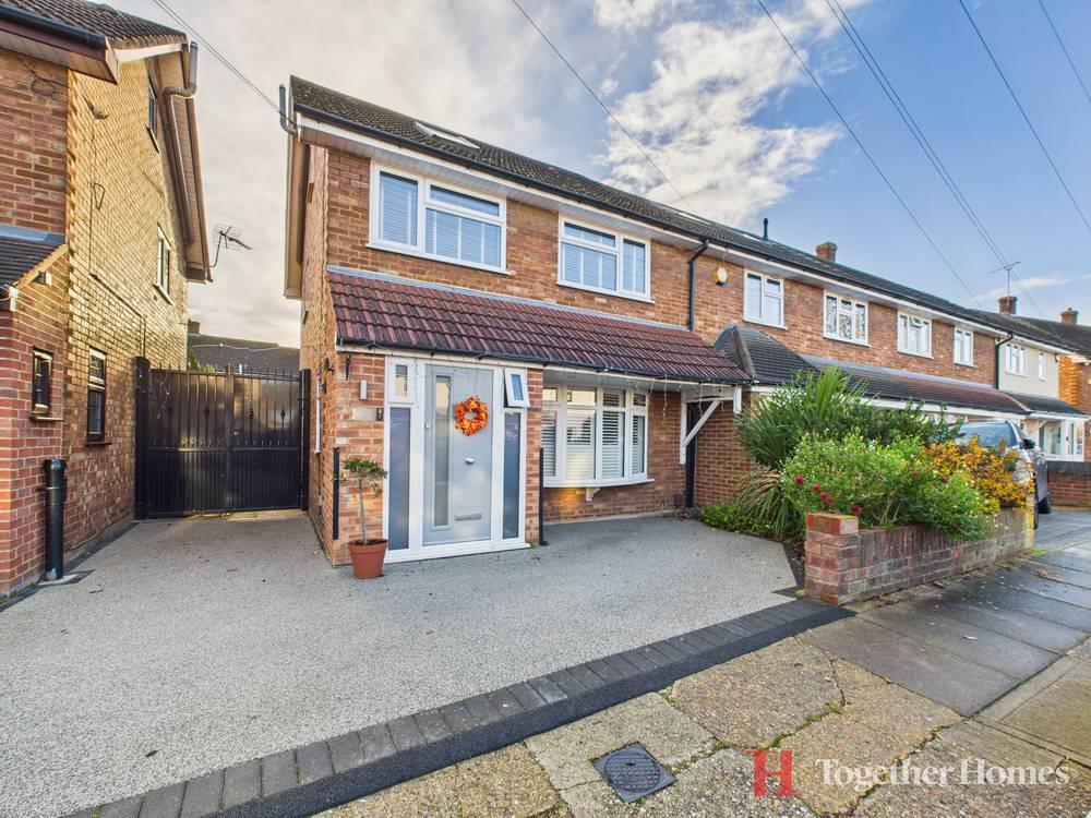 Main image of property: Kingaby Gardens, Rainham