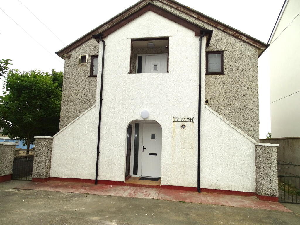 Main image of property: Flat 2, Ty Gwyn, Garreg Domas, Holyhead, Ynys Môn