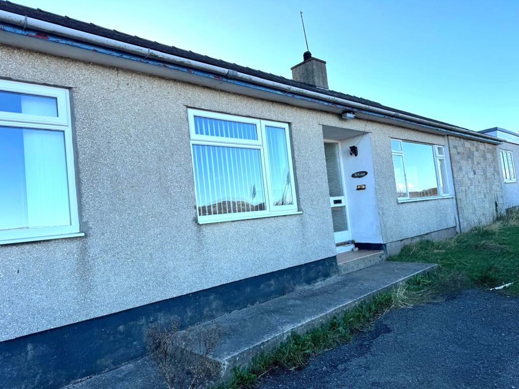 Main image of property: Derlwyn, Kingsland Road, Holyhead, Gwynedd