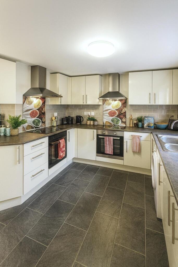 Main image of property: Pershore Place, Coventry