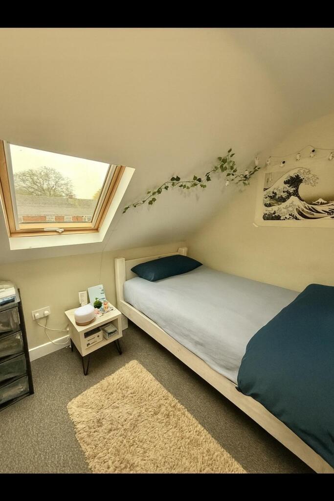 Main image of property: Pershore Place, Coventry