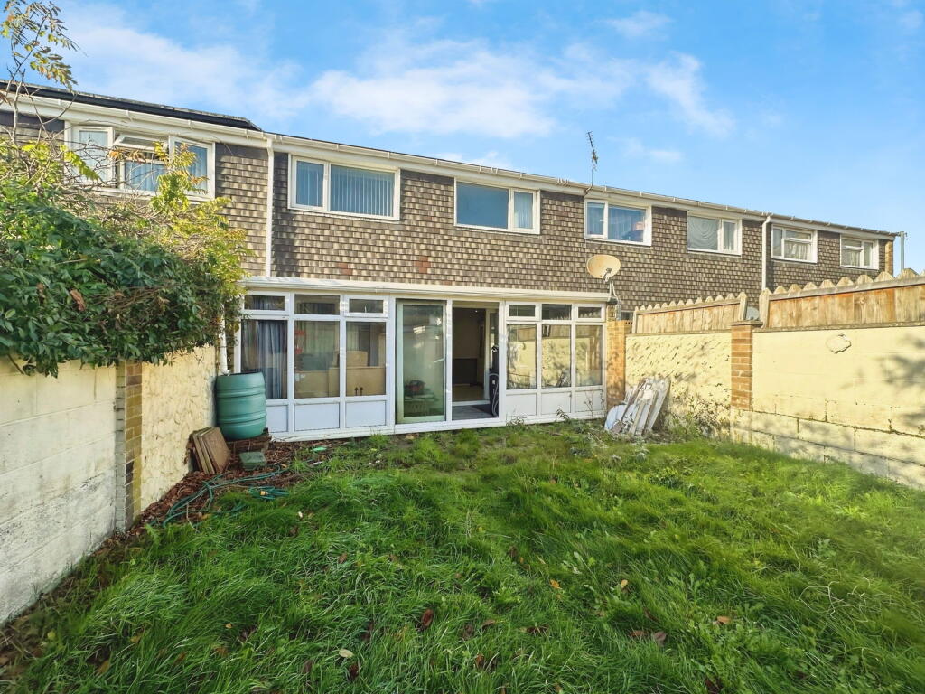 Main image of property: Jersey Close, Southampton, SO16 9PW