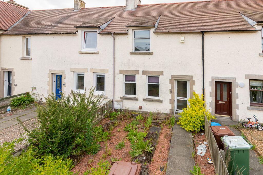Main image of property: 10 North Seton Park, PRESTONPANS, EH32 0AE
