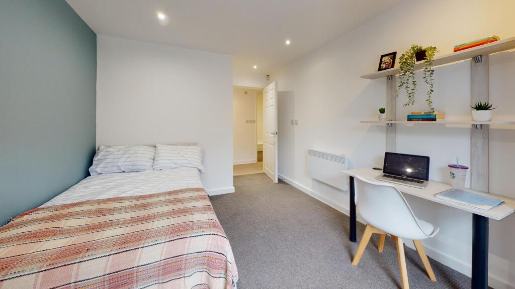 Main image of property: St Anns Court, Leeds