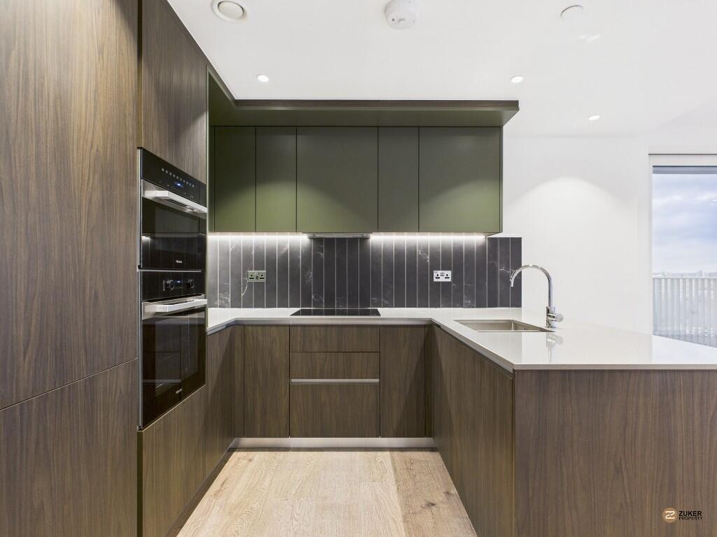 Main image of property: 9 Gasholder Place, SE11 5BB