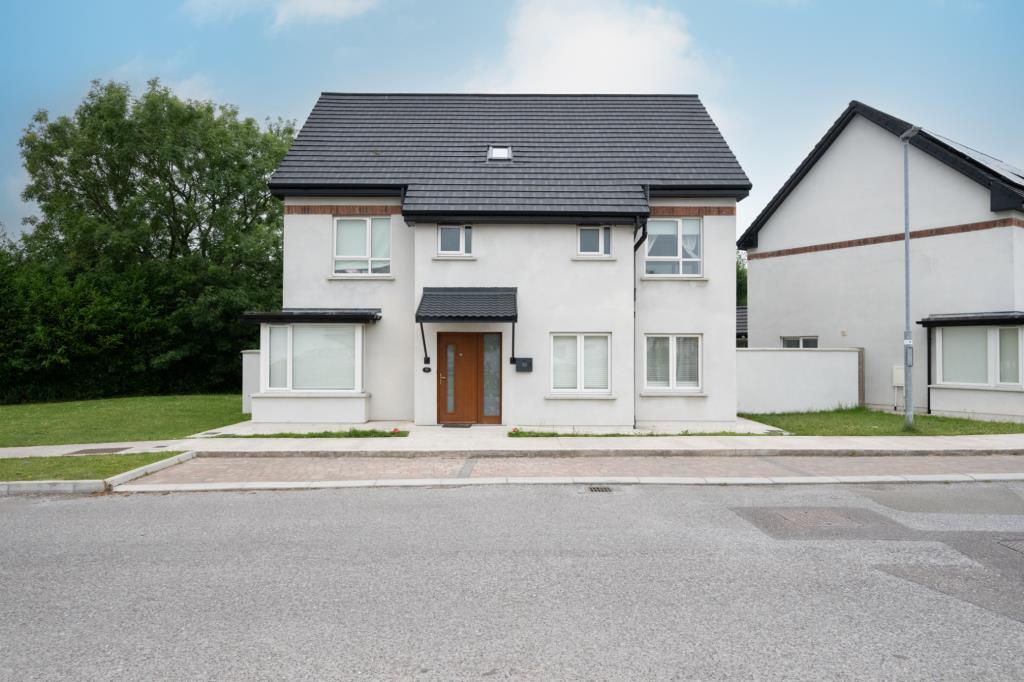 Main image of property: 80 Cluain Cairn, Station Road, Carrigtwohill, Co Cork, T45 C597