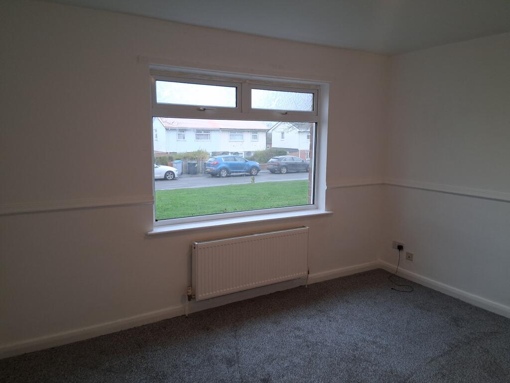 Main image of property: 87 Surrey Crescent