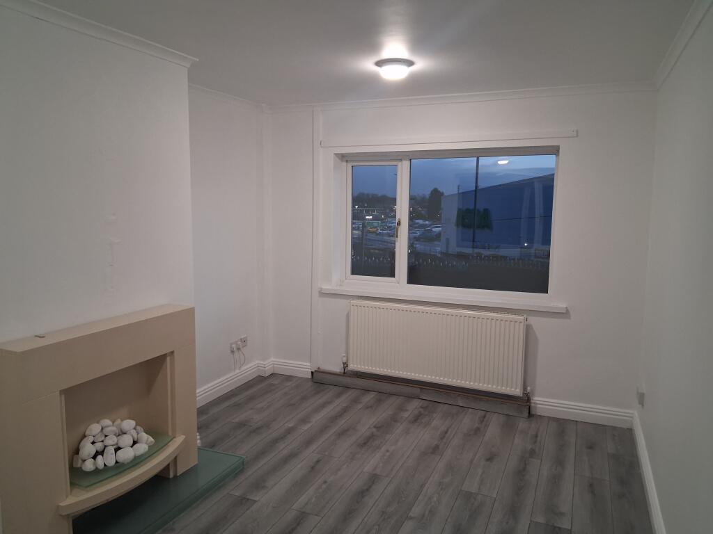 Main image of property: 5 Hale Rise