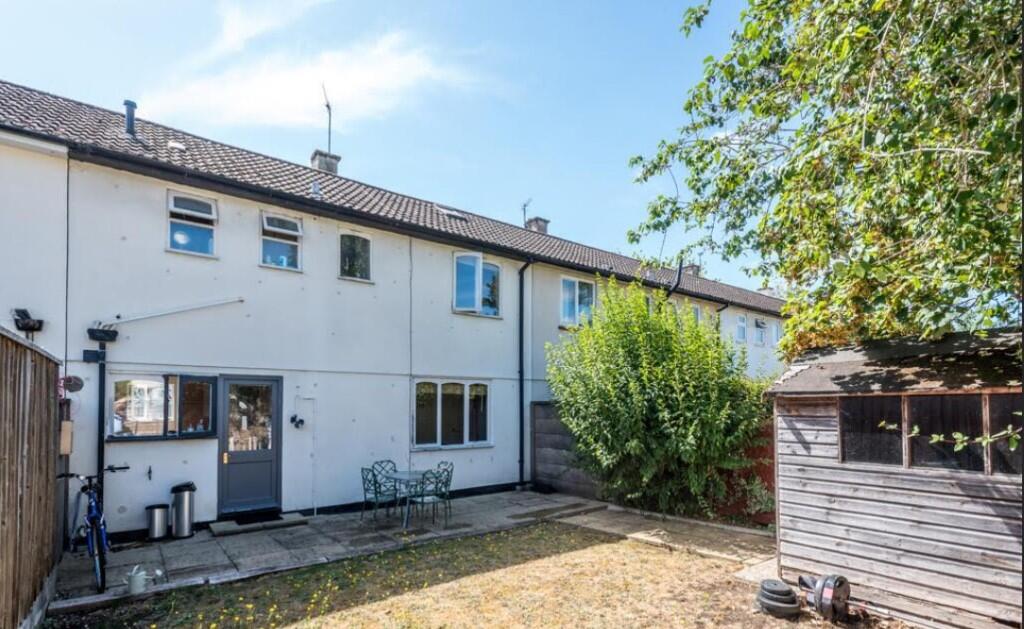 Main image of property: Massey Close, Oxford, Oxfordshire, OX3