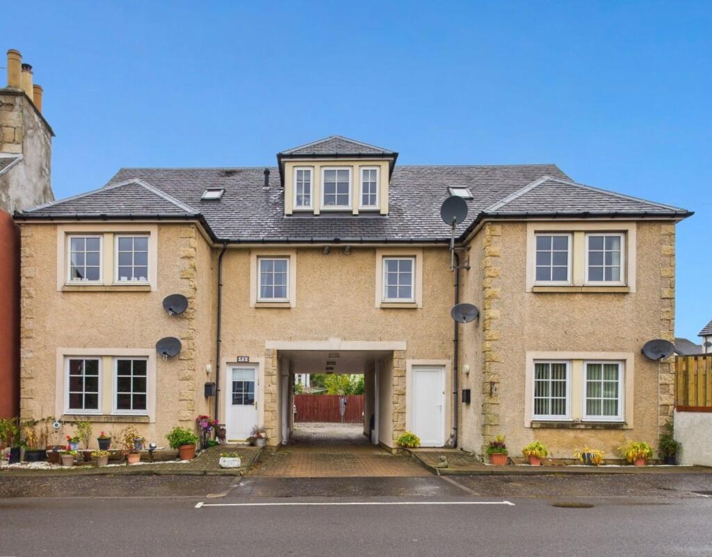 Main image of property: Flat 5, 19 Edinburgh Road, Biggar, ML12 6AX