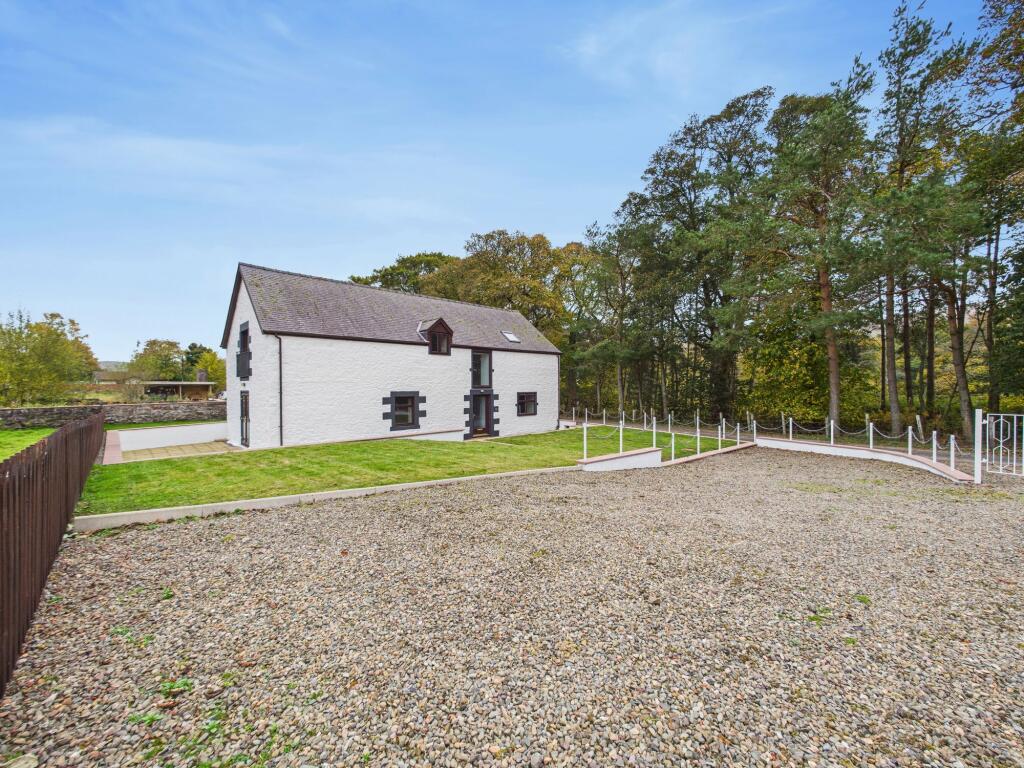 Main image of property: Mill House, Southwood Farm, Abington, ML12 6RW