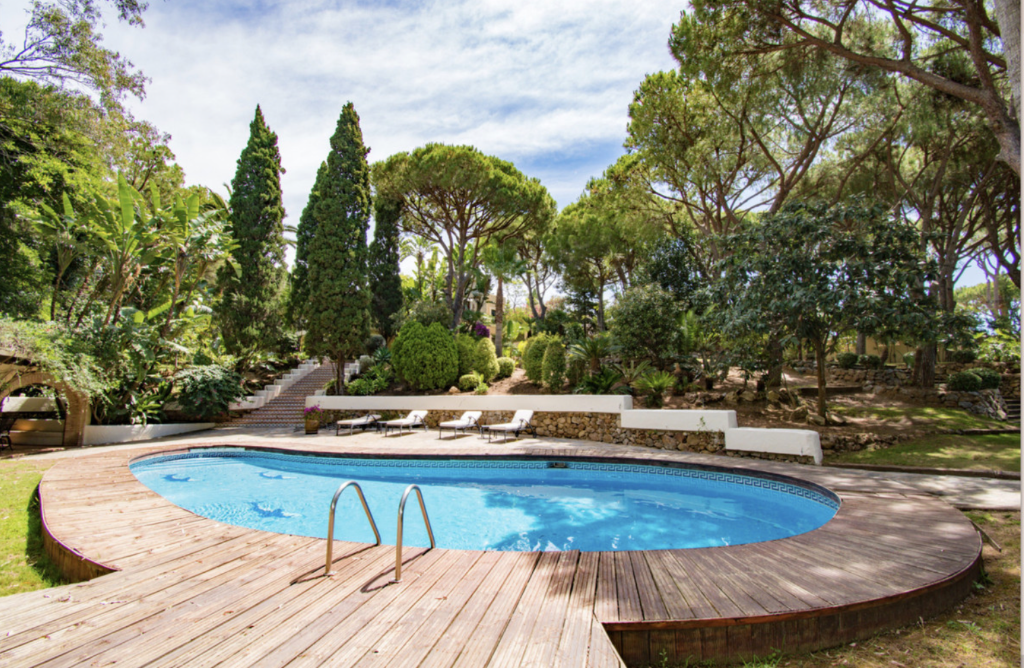 Main image of property: Calahonda, Málaga, Andalusia