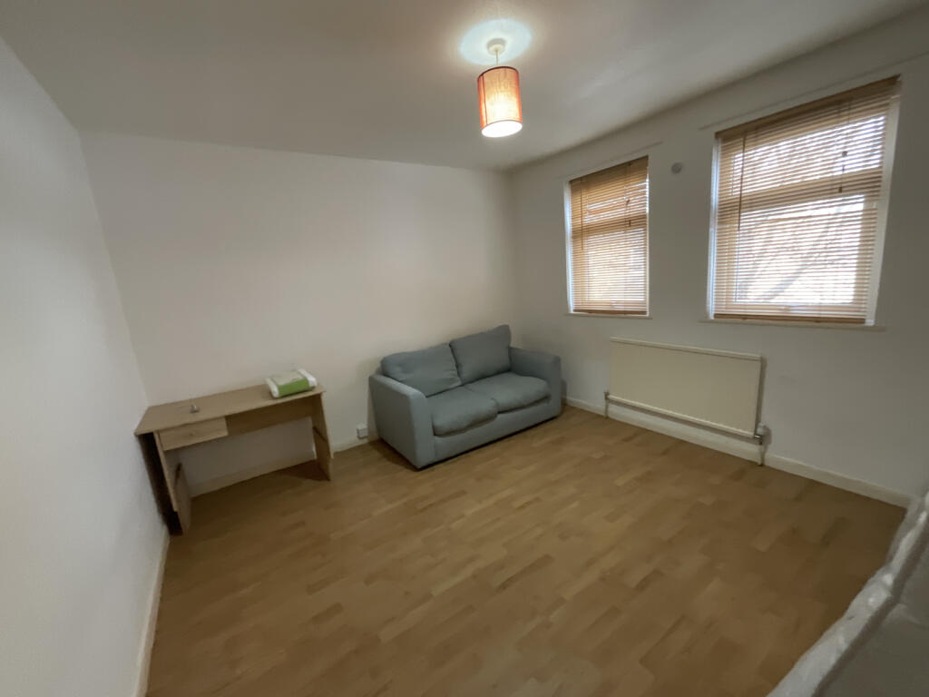 Main image of property: Cambridge, CB4