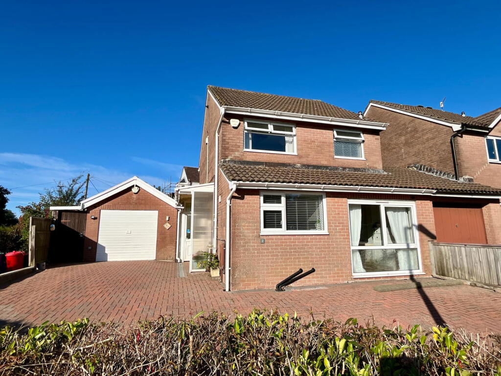 Main image of property: Heol Gwenallt, Gorseinon, Swansea, SA4 4JL