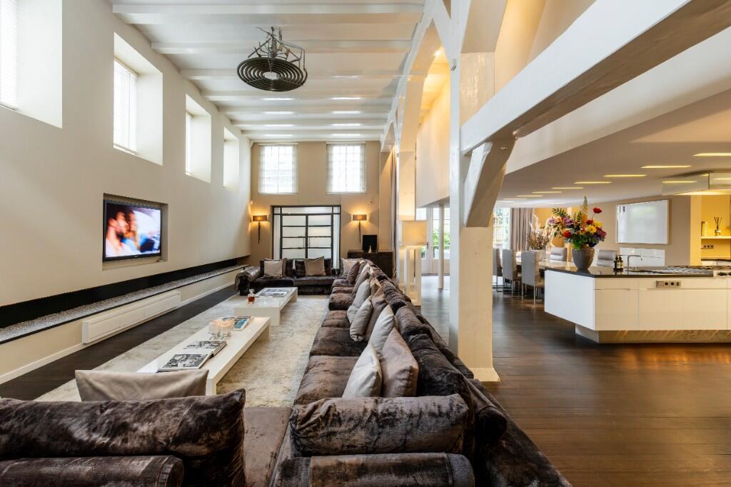 Main image of property: Amsterdam, Noord-Holland