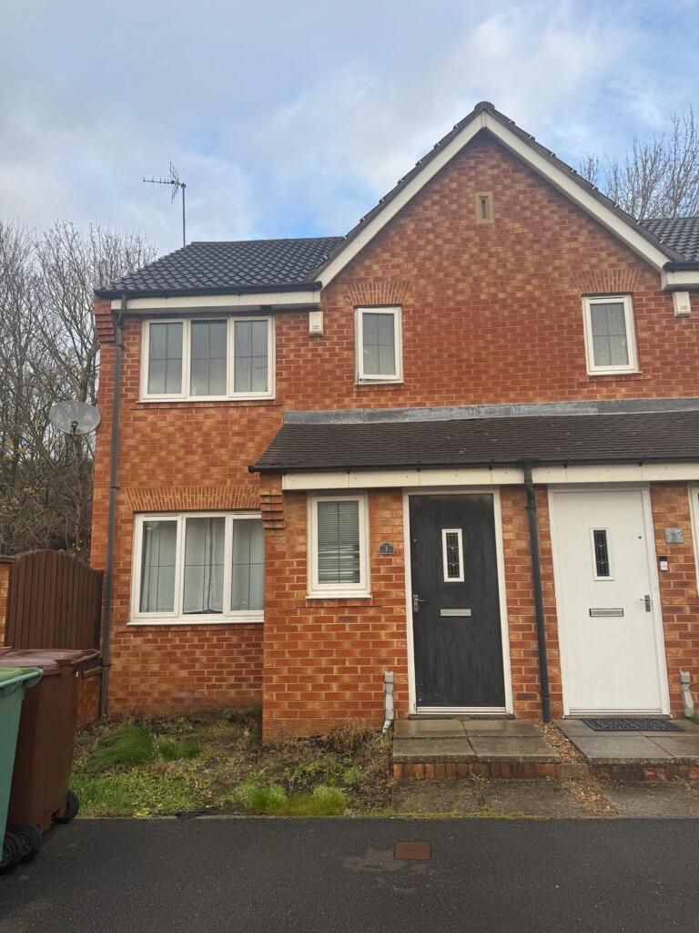 Main image of property: Cromwell Mount, Pontefract, WF8