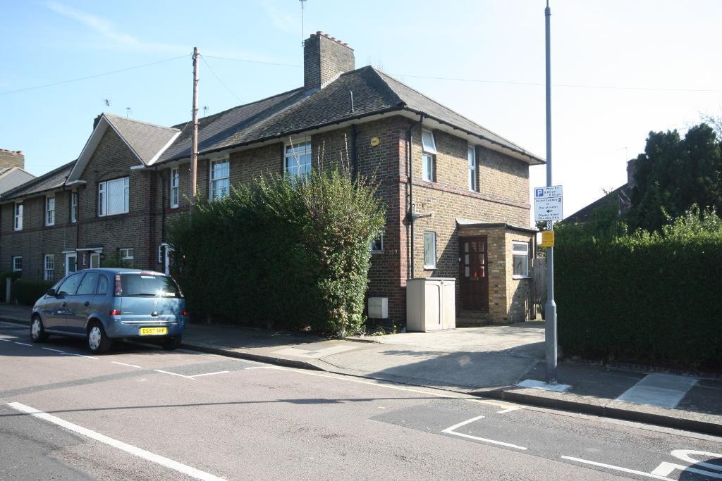 Main image of property: Braybrook Street, East Acton, London, W12 0AJ