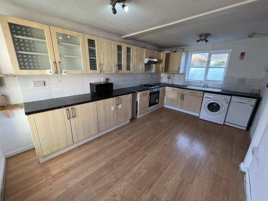 Main image of property: Collingwood Road, Rainham, Havering, London, RM13