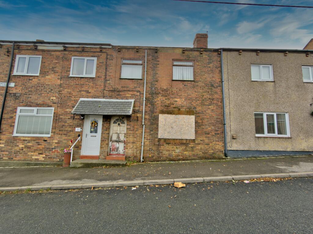 Main image of property: 2 Thompsons Building, Edmondsley, Durham, County Durham DH7 6EG