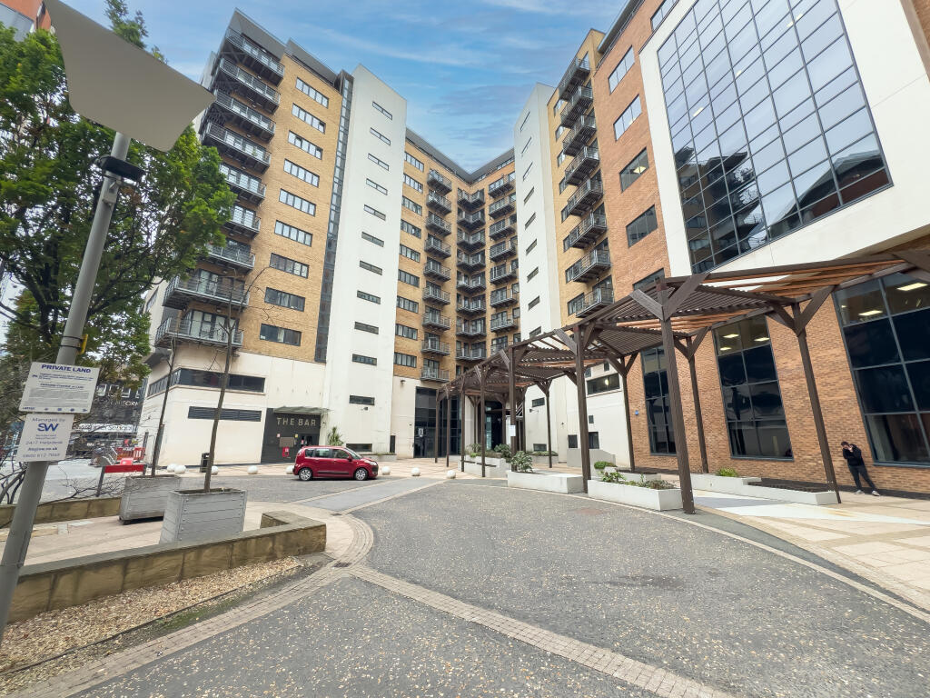 Main image of property: Flat 311, The Bar, St. James Gate, Newcastle upon Tyne, Newcastle Upon Tyne NE1 4BA