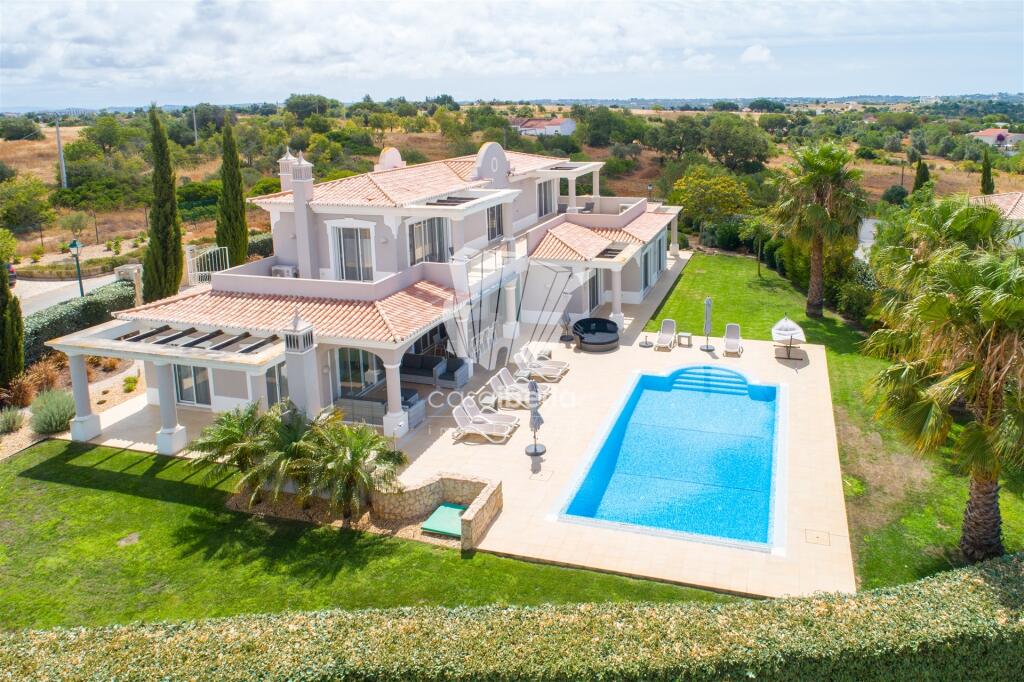 Main image of property: Algarve, Lagoa