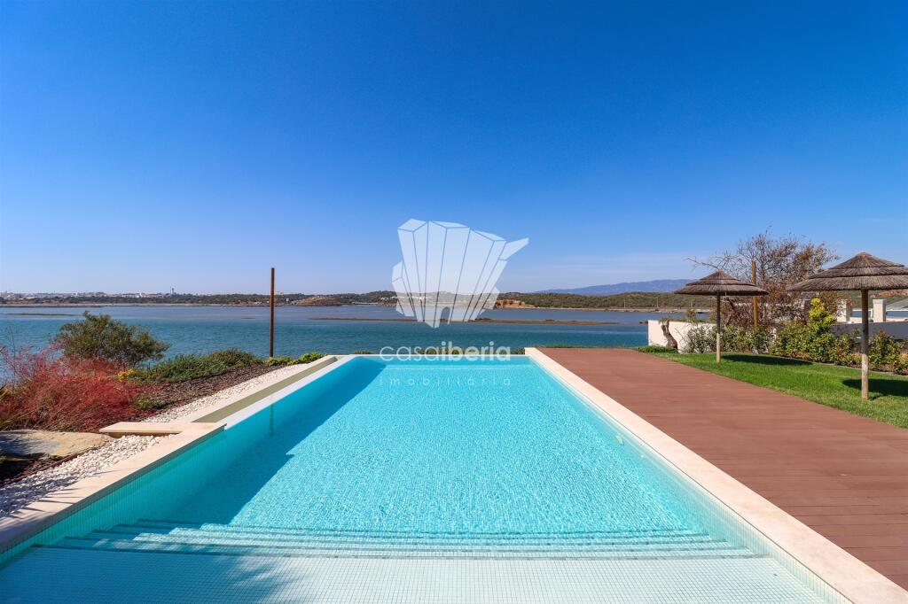 Main image of property: Algarve, Lagoa