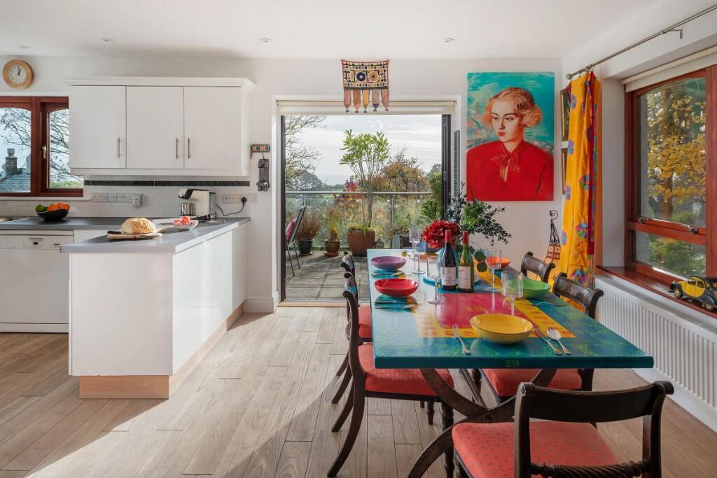 Main image of property: Gingko House, Stoke Fleming, Dartmouth, Devon