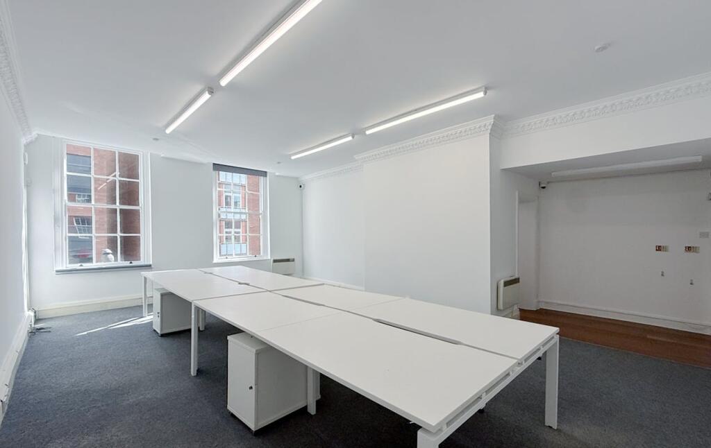 Main image of property: Kings Court, Railway Street, Altrincham, WA14 2RD