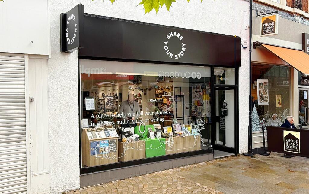 Main image of property: 85 George Street, Altrincham, WA14 1RN