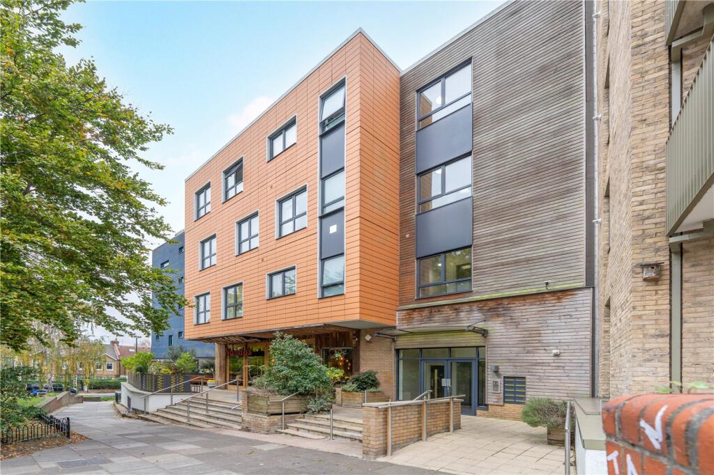 Main image of property: High Street, Teddington, TW11