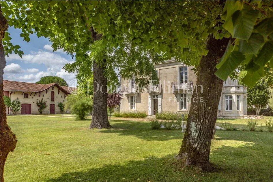 Main image of property: Aquitaine, Gironde, Bordeaux