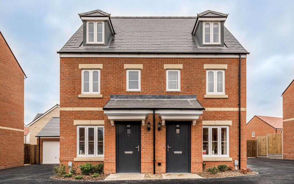 Main image of property: Fallow Road,
Rothwell,
NN14 6FS