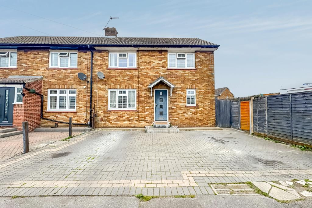Main image of property: Dock Road, Tilbury, RM18
