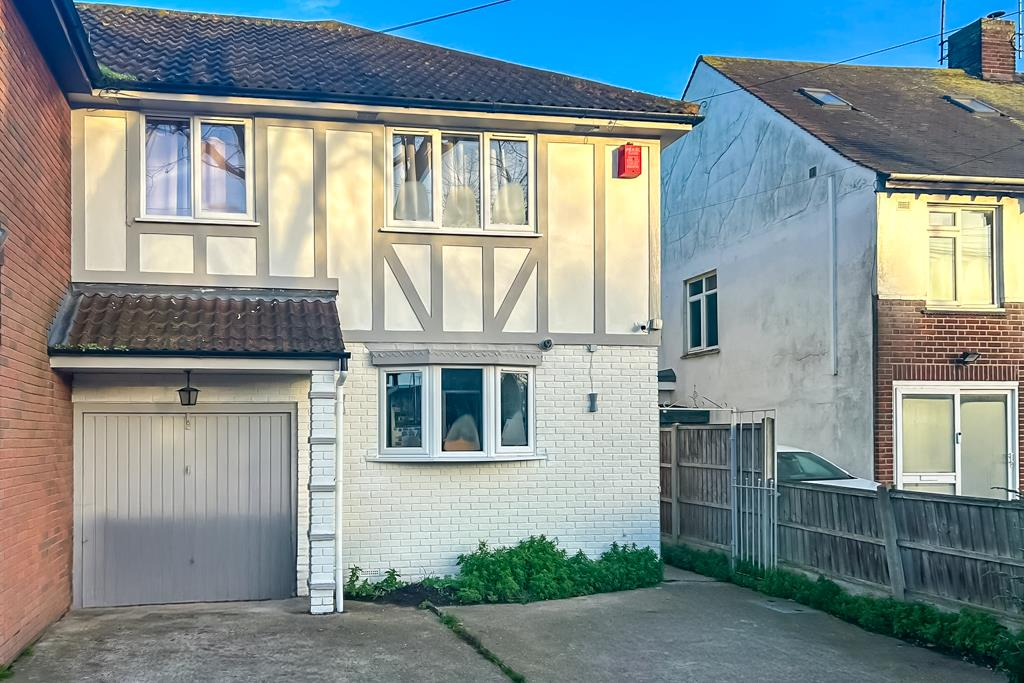 Main image of property: London Road, Leigh-on-Sea