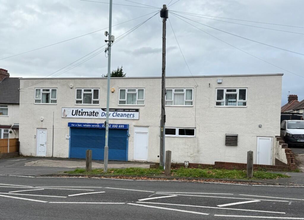 Main image of property: 2a Warstones Road, Wolverhampton, West Midlands, WV4 4LS