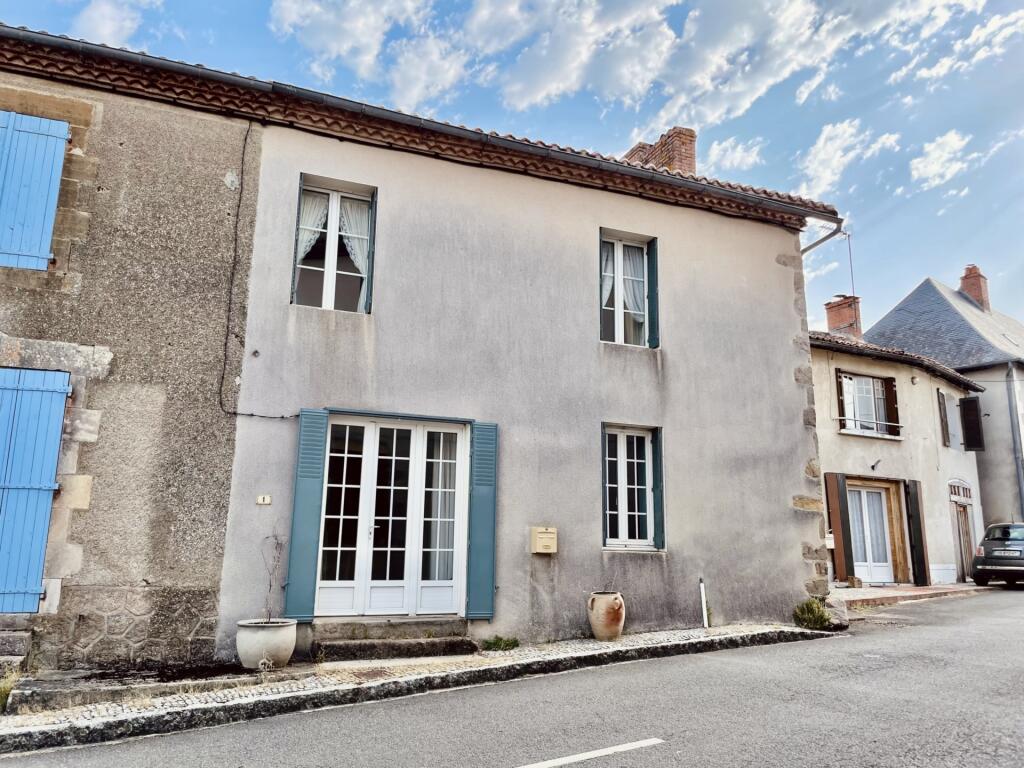 Main image of property: 16500 abzac