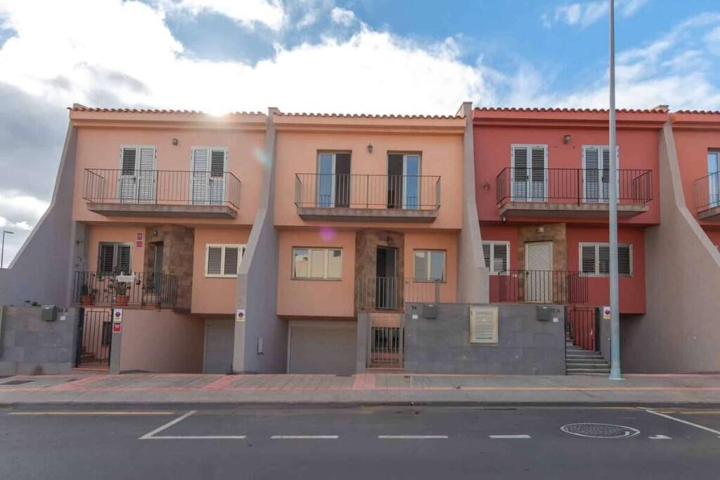 Main image of property: Vecindario, Gran Canaria, Canary Islands