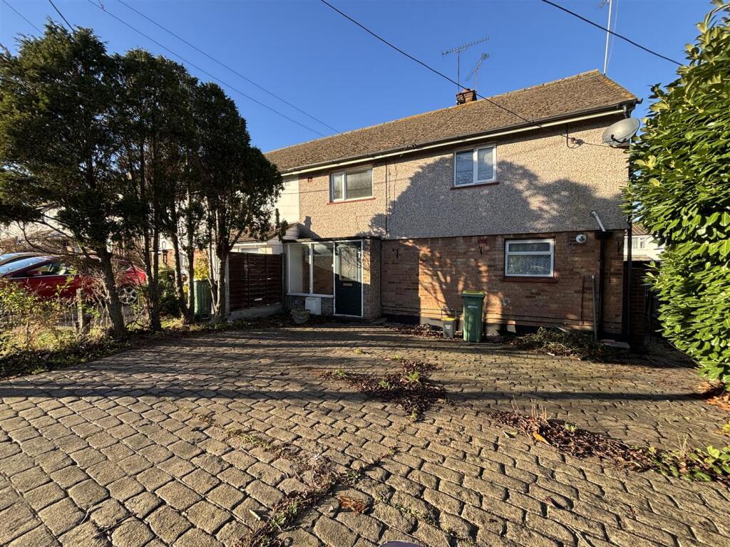 Main image of property: Vernon Avenue, Rayleigh