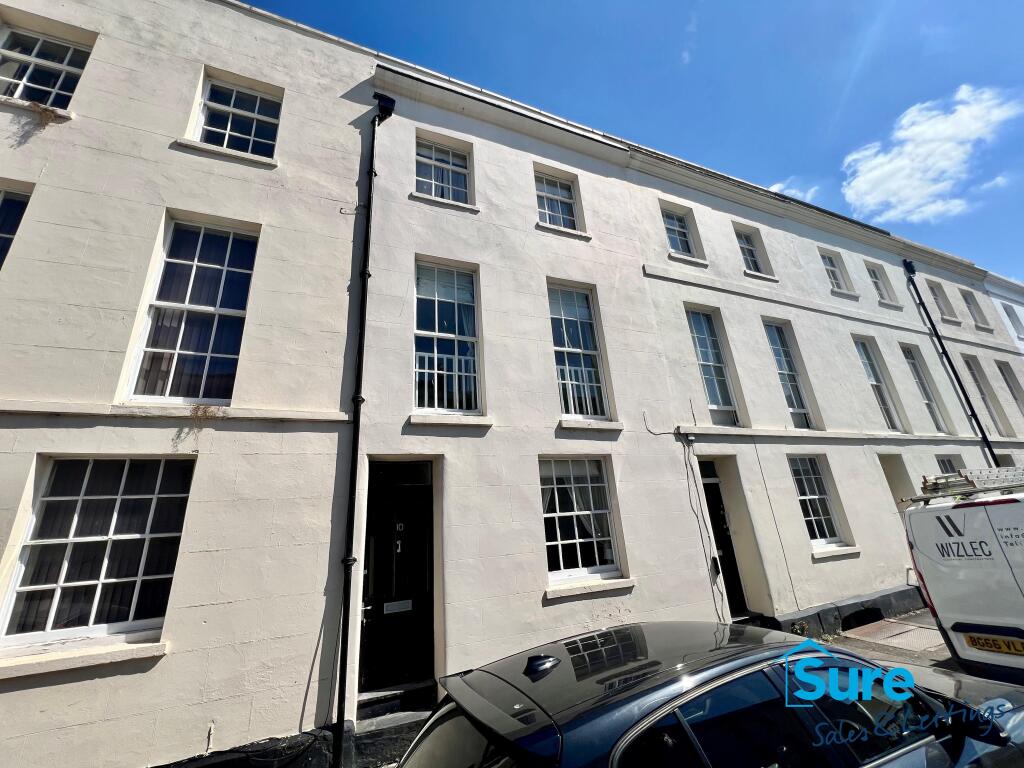 Main image of property: Oxford Street, GL1