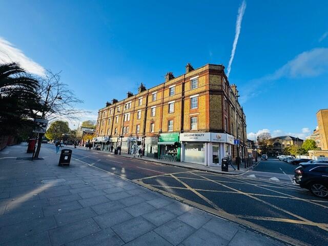 Main image of property: Roman Road, Bethnal Green, E2