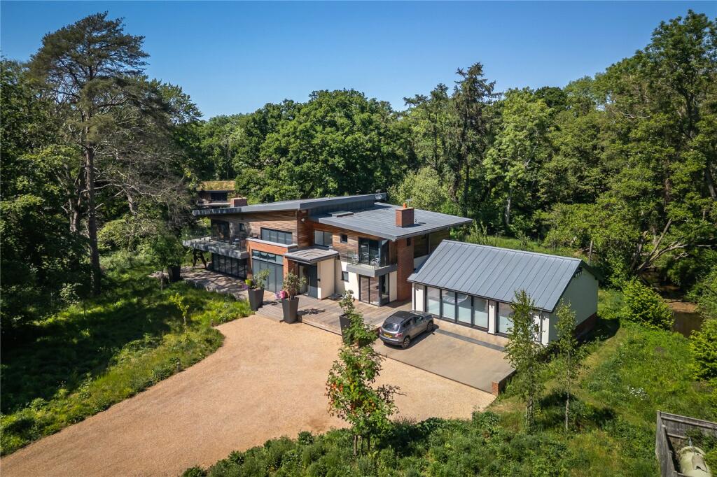 Main image of property: Ipley, Marchwood, Southampton, Hampshire, SO40