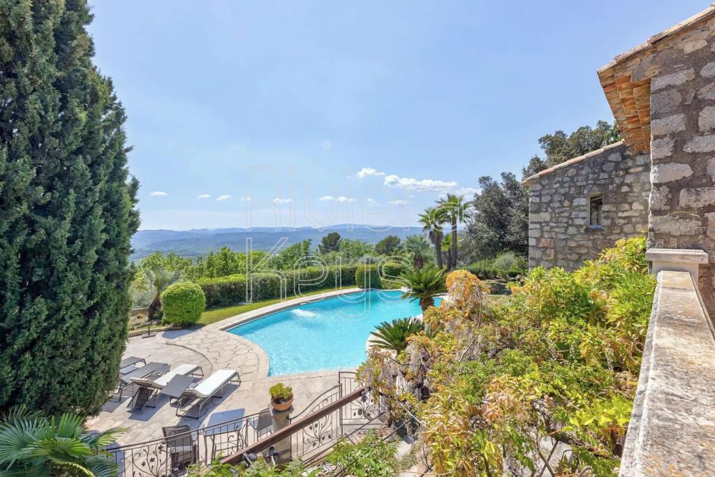 Main image of property: Provence-Alps-Cote d`Azur, Var, Montauroux