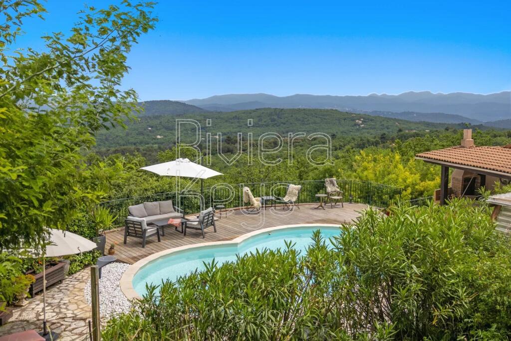 Main image of property: Provence-Alps-Cote d`Azur, Var, Mons
