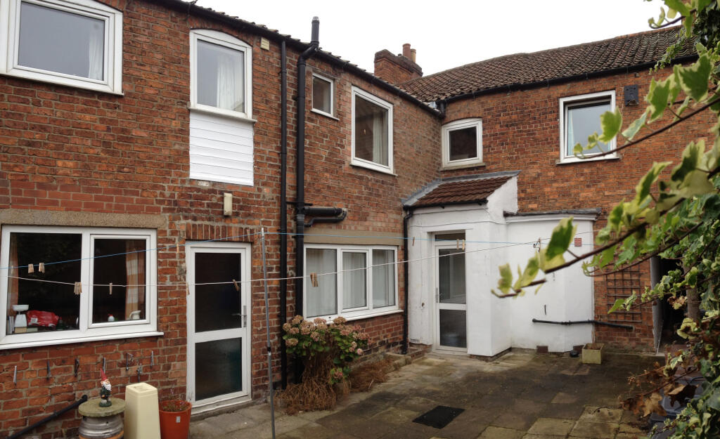 Main image of property: Newport, Lincoln