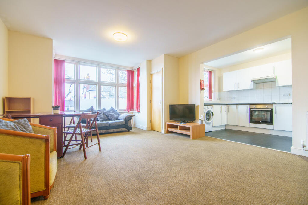 Main image of property: The Avenue, Lincoln