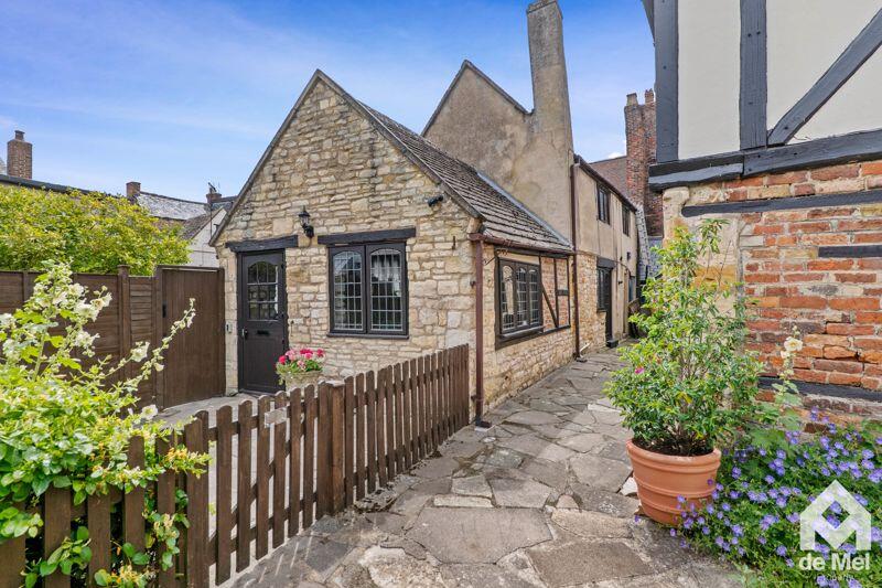 Main image of property: Bull Lane, Winchcombe