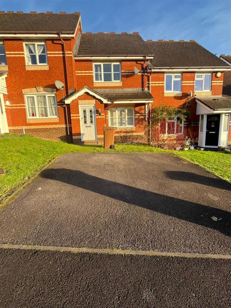 Main image of property: The Ramparts, Andover