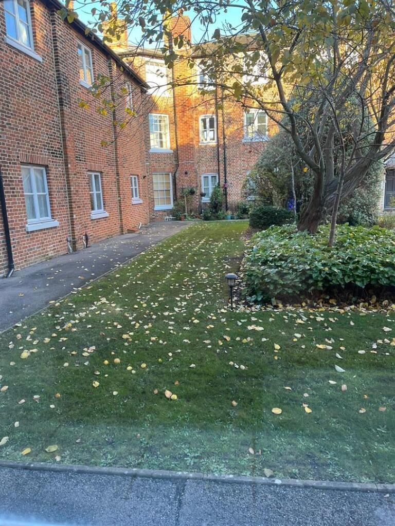 Main image of property: Cardinal Mews, Vestry Close, Andover