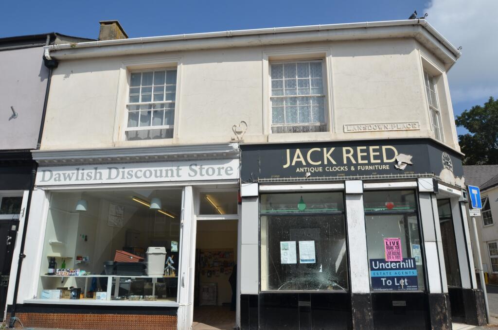 Main image of property: 4 Park Road, Dawlish